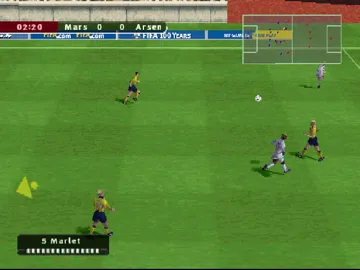 FIFA Soccer 2004 (US) screen shot game playing